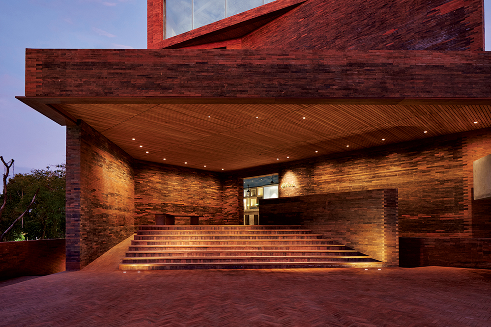 Katamama commissioned a village to produce 1.5 million bricks for the hotel